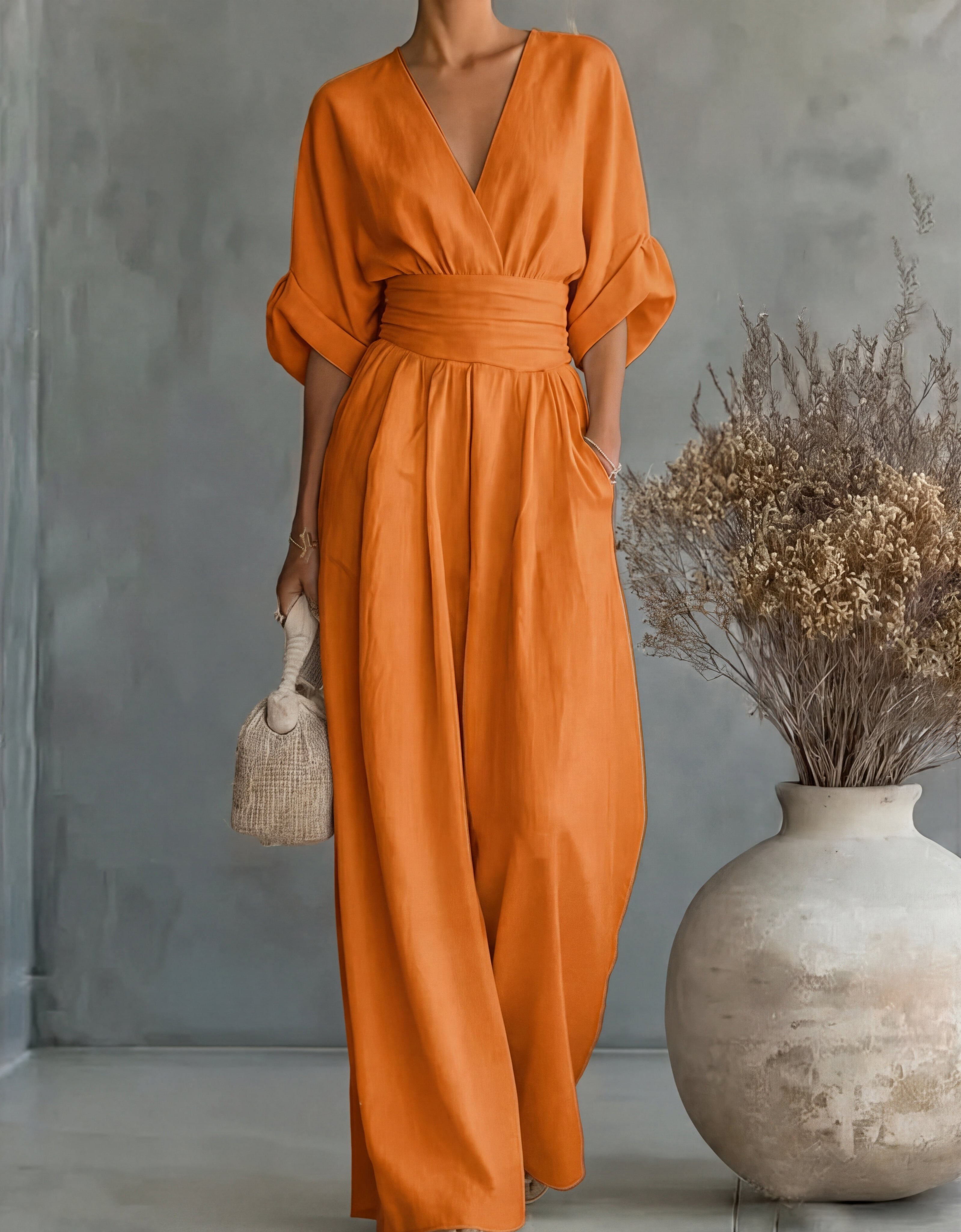 Giulia | Elegante Tuta con Scollo a V e Gambe Larghe