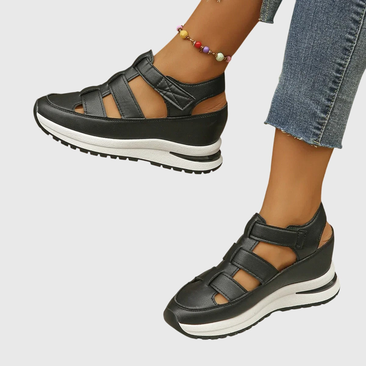 LUNA – ORTHOPEDIC SANDALS